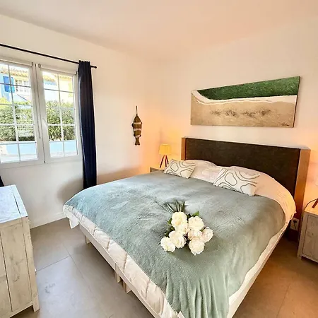 Renove Rdv - Acces Direct - Port - 4 Pers. - Fr-1-868-29 *